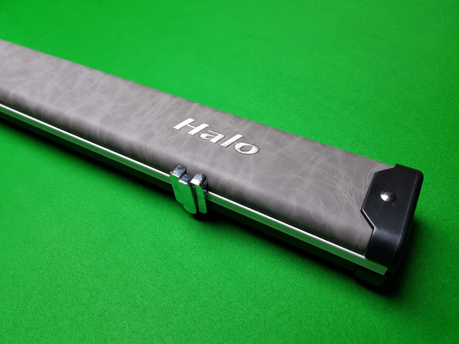 Peradon Halo 3/4  Case Silver Grey Patch (HLE34SG)
